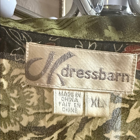 Dress Barn Beautiful  Multicolor Patterned Blouse - Picture 3 of 5